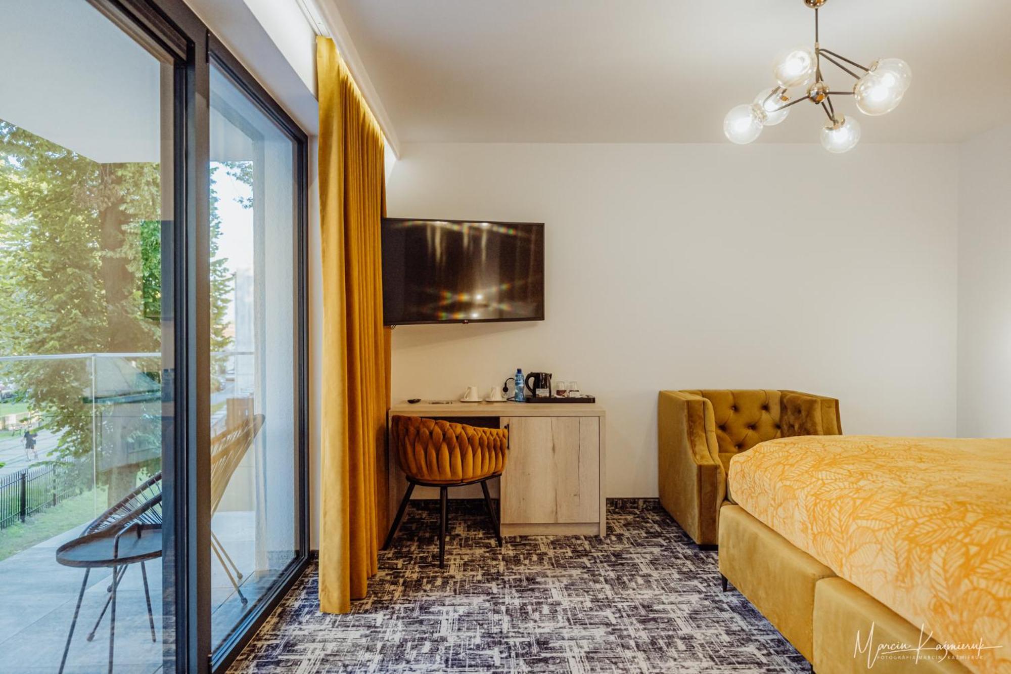 Cristal Bed & Breakfast Ustka Exterior foto
